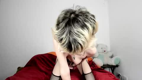 Beth  online show from March 4, 2025, 10:49 pm