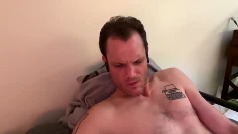 Snapshot of reed_thomas chatting on September 17, 2025, 6:48 am Reed Thomas online show from September 17, 2025, 6:48 am