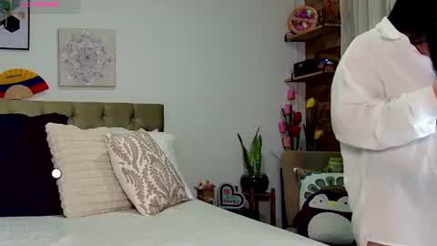 Snapshot of reese_yanella chatting on July 26, 2026, 12:34 pm Yanella online show from July 26, 2026, 12:34 pm