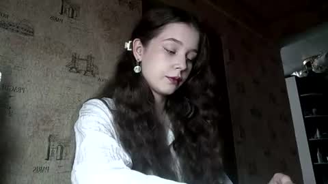 Silvia online show from June 26, 2026, 12:09 pm