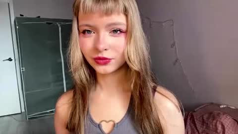 Alla online show from July 25, 2026, 8:12 am
