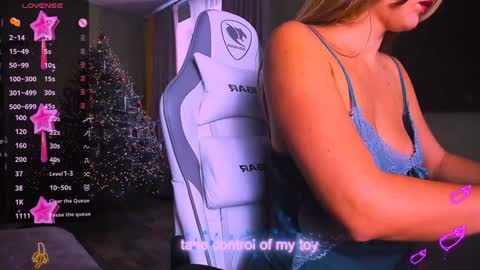 reggieMeow online show from December 17, 2024, 4:45 am