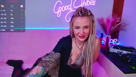 Snapshot of regina_zbarskaya chatting on March 11, 2025, 7:47 pm Regina online show from March 11, 2025, 7:47 pm