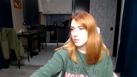 Regina online show from November 2, 2025, 1:19 am