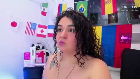 reginavegaa online show from June 23, 2026, 8:12 am