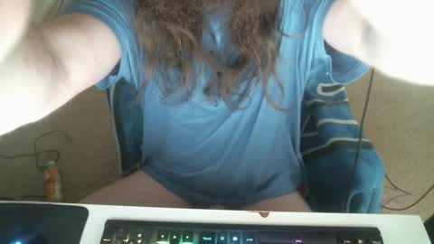 regular03 online show from January 14, 2025, 11:53 am