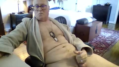 Snapshot of regularguynola chatting on February 26, 2025, 10:09 pm RegularGuyNOLA online show from February 26, 2025, 10:09 pm