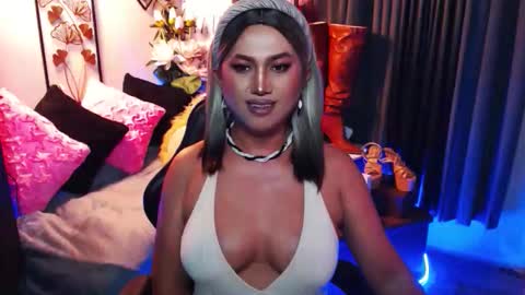Snapshot of reigning_ivy chatting on March 29, 2026, 9:15 pm Red Ivy online show from March 29, 2026, 9:15 pm