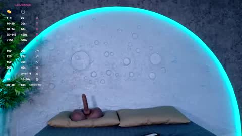 reiinachloe online show from April 13, 2026, 4:45 pm