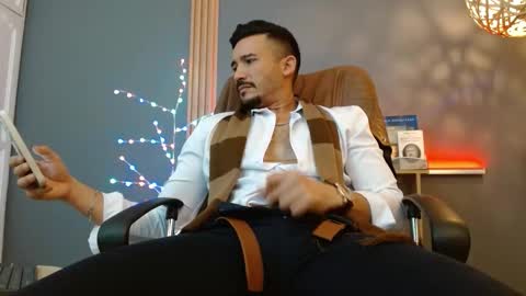   REIKO  online show from January 31, 2026, 7:11 pm