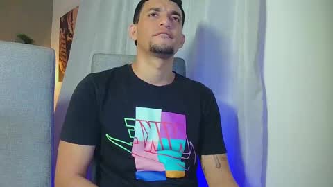 Snapshot of reina_paola chatting on February 9, 2025, 5:29 am paola online show from February 9, 2025, 5:29 am