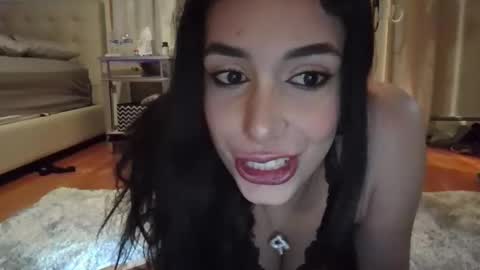 Remelia Paige online show from February 12, 2025, 6:29 am