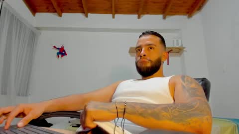Snapshot of remy_sten chatting on June 7, 2026, 2:16 am Rmy Steen online show from June 7, 2026, 2:16 am