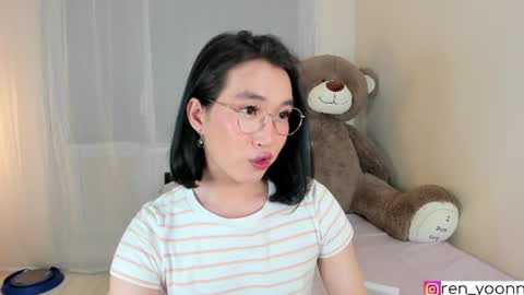 Ren online show from July 2, 2026, 2:33 am