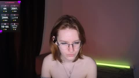 Snapshot of renaeblaski chatting on April 30, 2026, 7:09 pm Claire online show from April 30, 2026, 7:09 pm