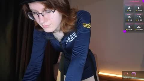 Snapshot of renaeblaski chatting on May 28, 2026, 5:10 pm Claire online show from May 28, 2026, 5:10 pm