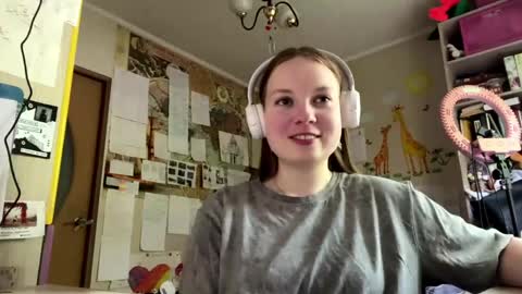 Snapshot of renaeorabuena chatting on June 3, 2026, 9:23 am Annabel online show from June 3, 2026, 9:23 am