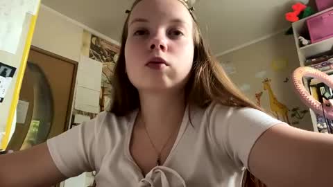Annabel online show from June 17, 2026, 8:17 am