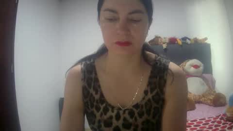 renata_hot1 online show from September 9, 2025, 7:13 pm