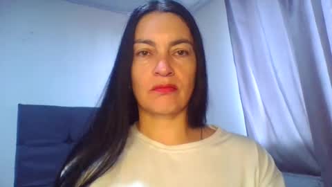 renata_hot1 online show from July 21, 2026, 9:28 pm