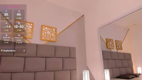 Renata online show from November 15, 2025, 6:11 am