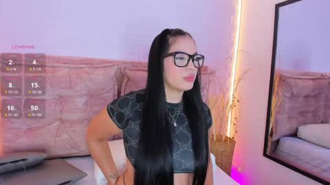 Renata online show from May 28, 2026, 11:02 pm