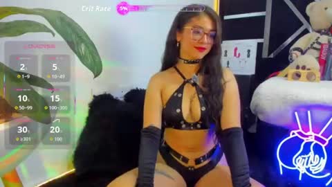 Snapshot of renatha_collins chatting on August 7, 2026, 1:51 am Noah master Renatha slave online show from August 7, 2026, 1:51 am