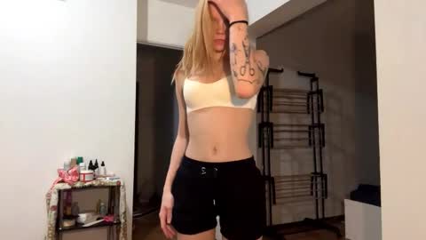 Snapshot of rendabecnel chatting on January 31, 2026, 7:11 pm Tiffany online show from January 31, 2026, 7:11 pm