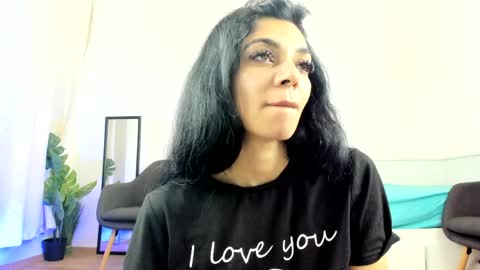 Rena online show from April 8, 2026, 2:55 am