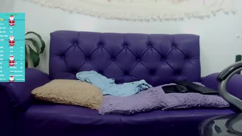 R E N E  online show from December 28, 2024, 10:25 am