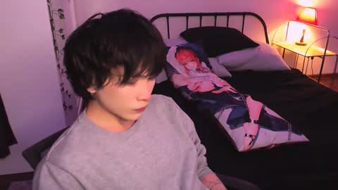 rennuts online show from October 10, 2025, 1:21 pm