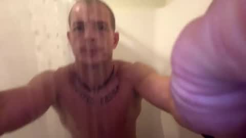 Snapshot of reno_rodrick chatting on April 6, 2026, 1:14 am reno_rodrick online show from April 6, 2026, 1:14 am
