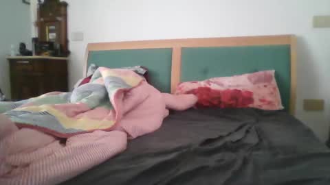 renske89 online show from February 21, 2025, 8:51 am