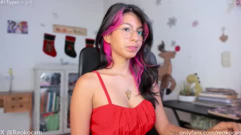 Snapshot of reoko_ chatting on December 17, 2025, 8:59 pm Reoko online show from December 17, 2025, 8:59 pm