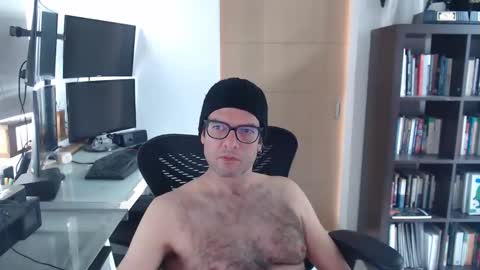 resinasa4 online show from April 9, 2026, 10:04 pm