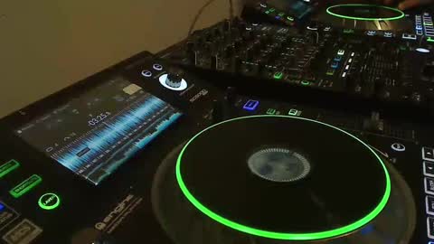 Snapshot of reticuli chatting on December 16, 2024, 11:39 pm GearPorn online show from December 16, 2024, 11:39 pm