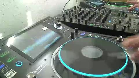 Snapshot of reticuli chatting on December 21, 2024, 8:10 pm GearPorn online show from December 21, 2024, 8:10 pm