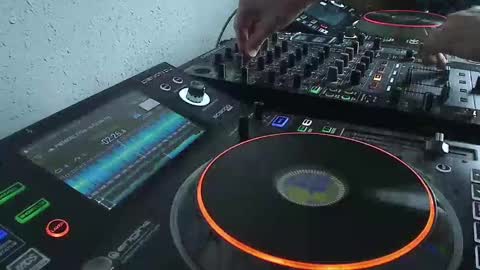 Snapshot of reticuli chatting on March 1, 2025, 6:00 pm GearPorn online show from March 1, 2025, 6:00 pm