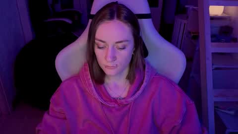 Rie online show from February 19, 2026, 7:26 am