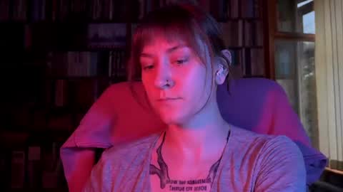 Rie online show from June 25, 2026, 4:44 pm