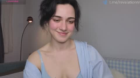 Snapshot of revalation_ chatting on April 20, 2026, 3:37 pm Ewiwi online show from April 20, 2026, 3:37 pm