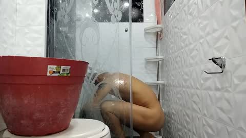 reymasterhot online show from February 5, 2026, 2:54 pm