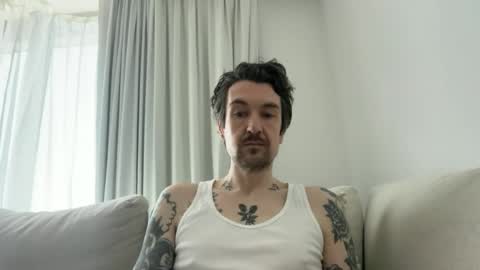 Snapshot of rfcolin chatting on June 13, 2026, 7:17 am rfcolin online show from June 13, 2026, 7:17 am