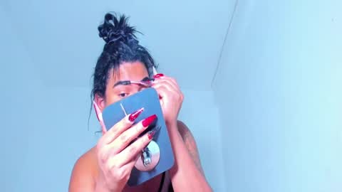 ROBERTA online show from September 16, 2025, 6:53 pm