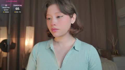 Snapshot of rhebageigel chatting on April 3, 2026, 6:17 pm Nanami online show from April 3, 2026, 6:17 pm