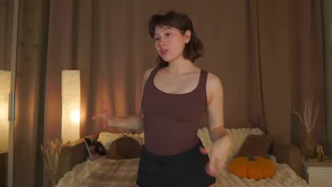 Snapshot of rhebageigel chatting on April 11, 2026, 6:34 pm Nanami online show from April 11, 2026, 6:34 pm