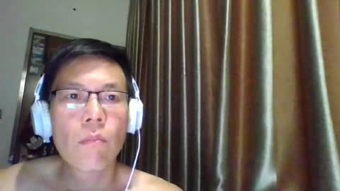 rhgfhdfhg1029 online show from July 26, 2026, 3:19 pm