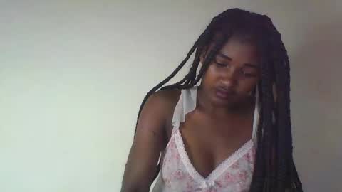 rhoanna online show from June 3, 2026, 5:18 pm