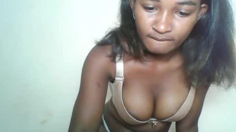 rhoanna online show from July 17, 2026, 8:46 pm