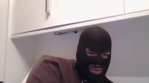 rhydos28 online show from April 16, 2026, 7:31 am